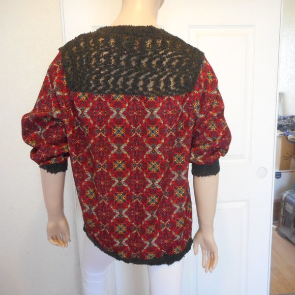 Buckle BKE BOUTIQUE Cardigan Red Print Size Medium - Picture 6 of 10